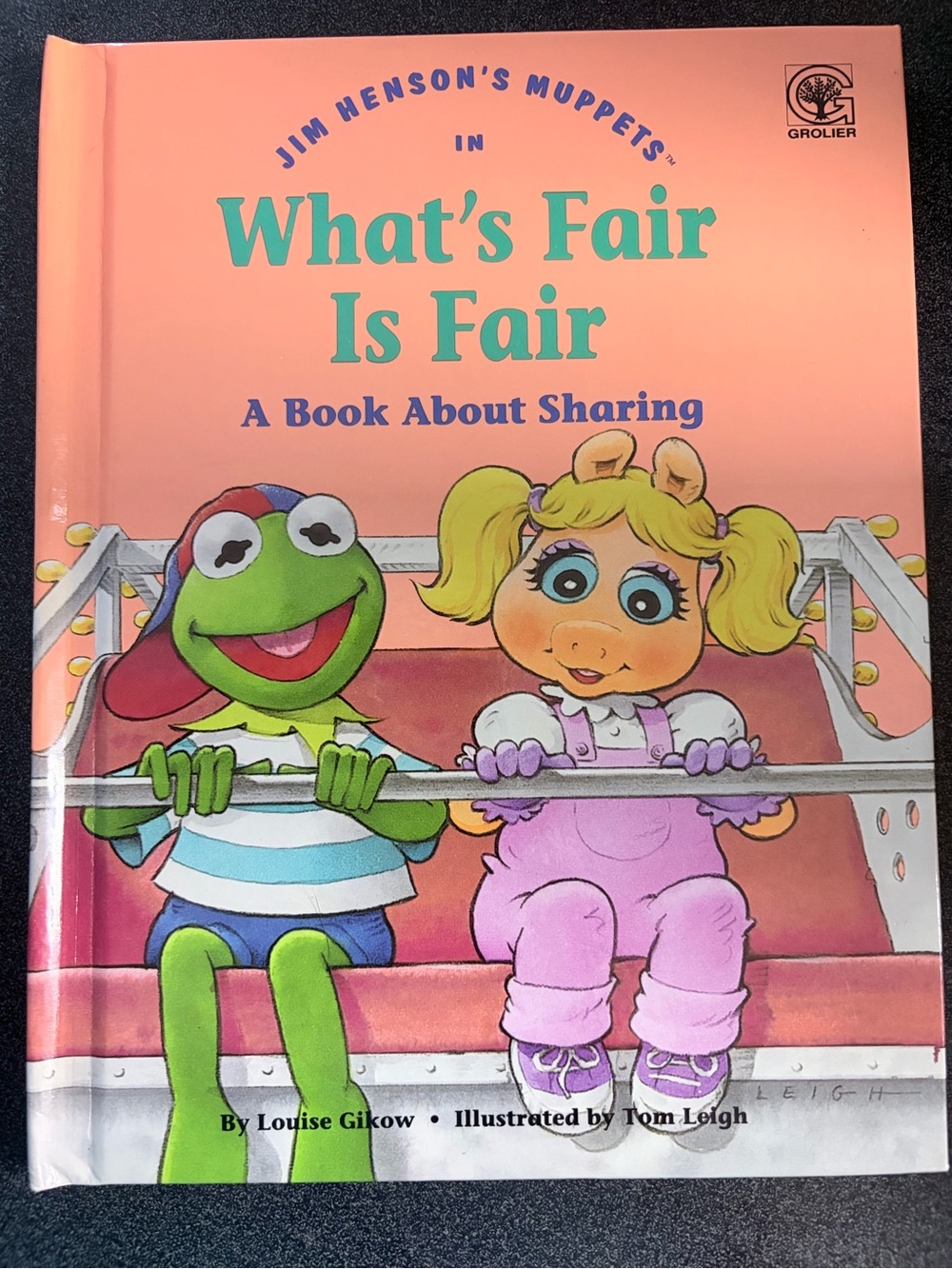 Jim Henson's Muppets "What's Fair Is Fair" Kids Book - Pink